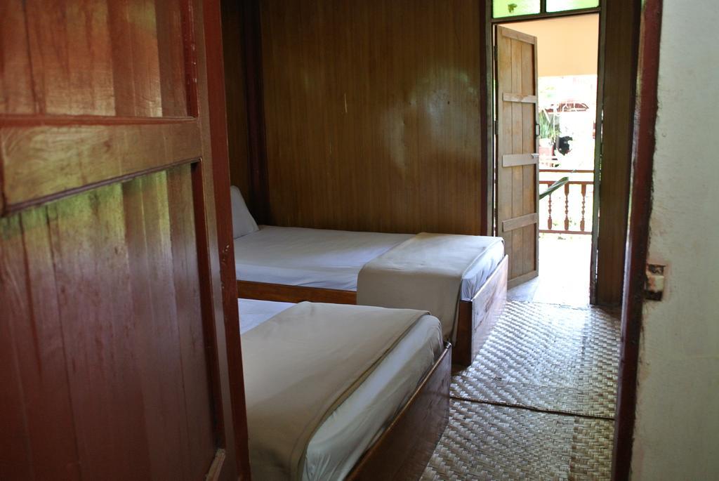 Dalom Guesthouse Дон Дет Экстерьер фото