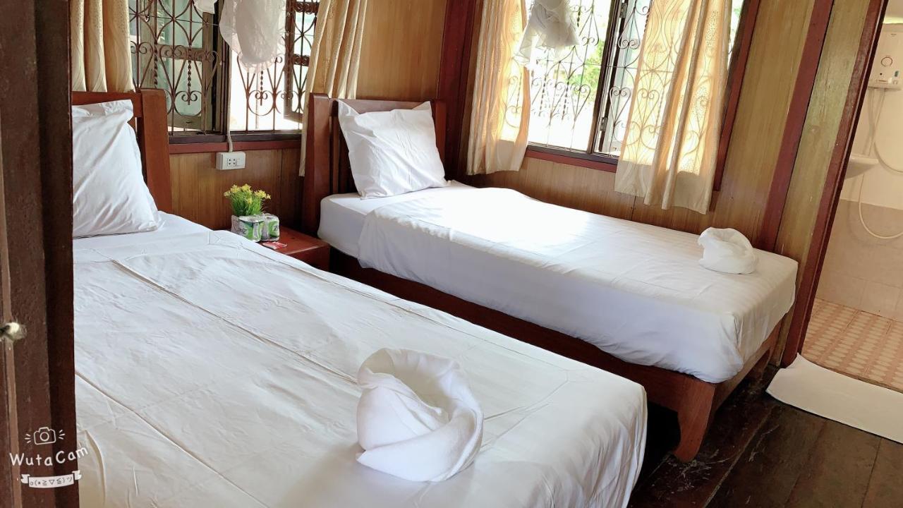 Dalom Guesthouse Дон Дет Экстерьер фото
